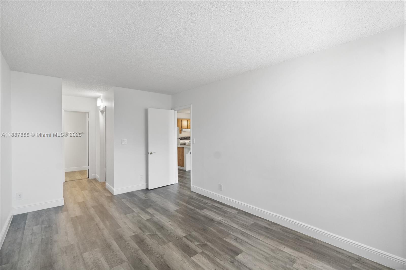 CORAL SPRINGS TOWER CLUB - Residential