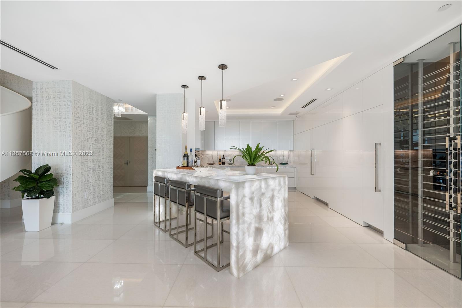 Photo 4 of 66 of 330 Sunny Isles Blvd 5-TS02 condo
