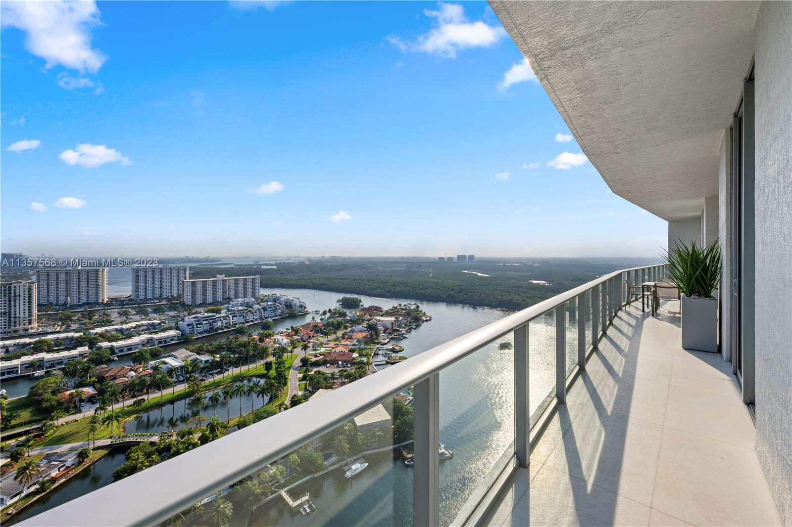 Photo 42 of 66 of 330 Sunny Isles Blvd 5-TS02 condo