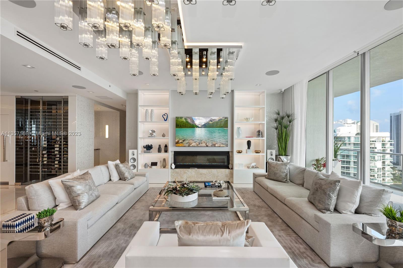 Photo 2 of 66 of 330 Sunny Isles Blvd 5-TS02 condo