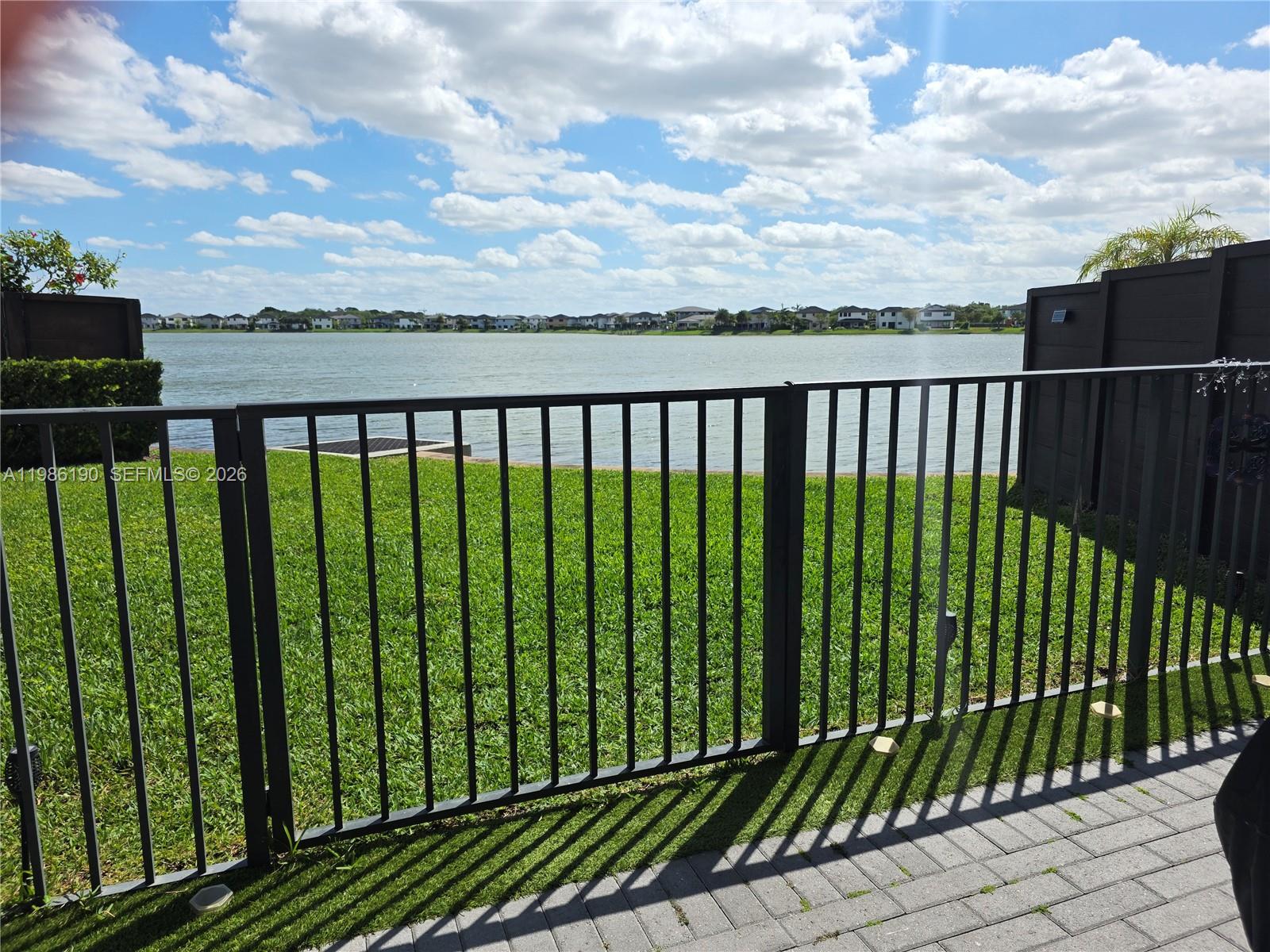 DUNNWOODY LAKE - Residential Lease