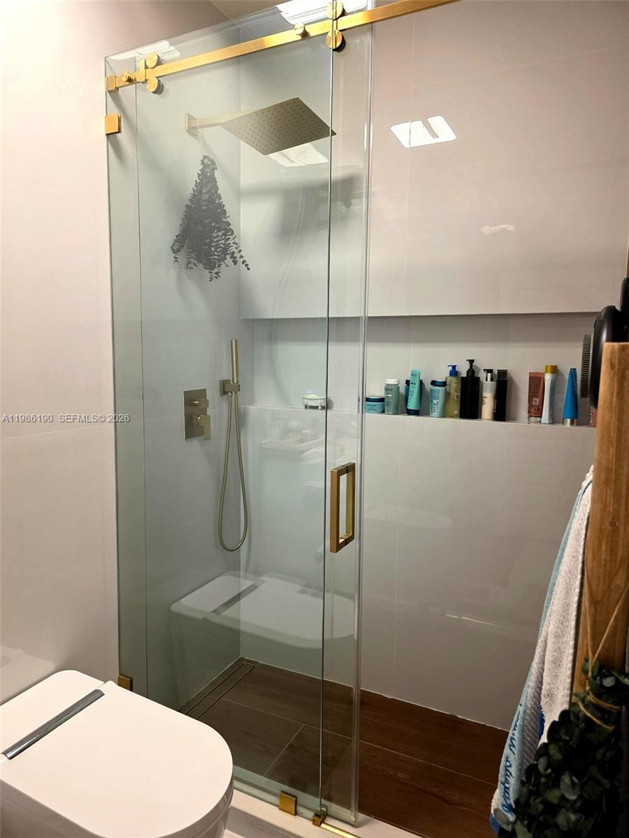 DUNNWOODY LAKE - Residential Lease