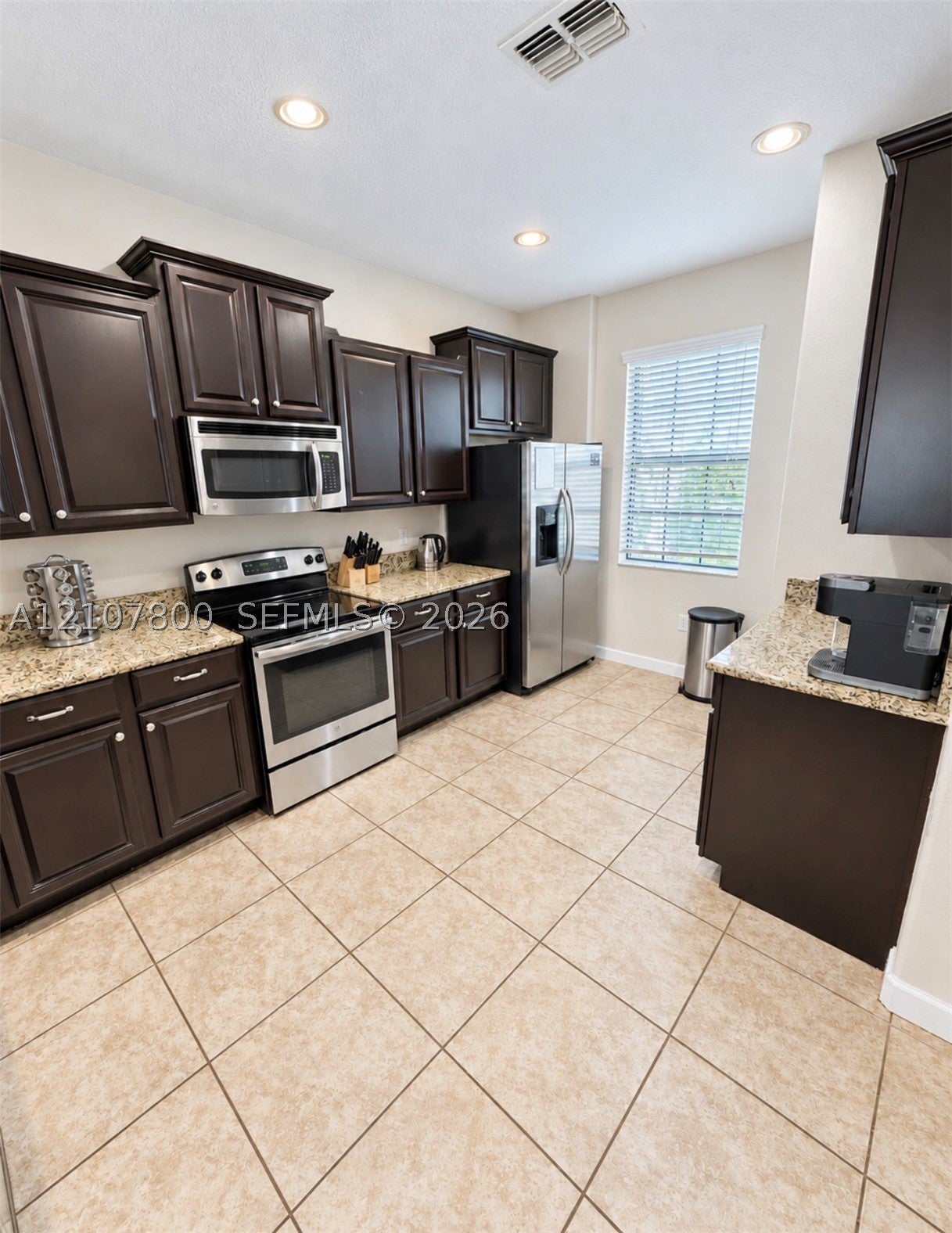 1476 Moon Valley