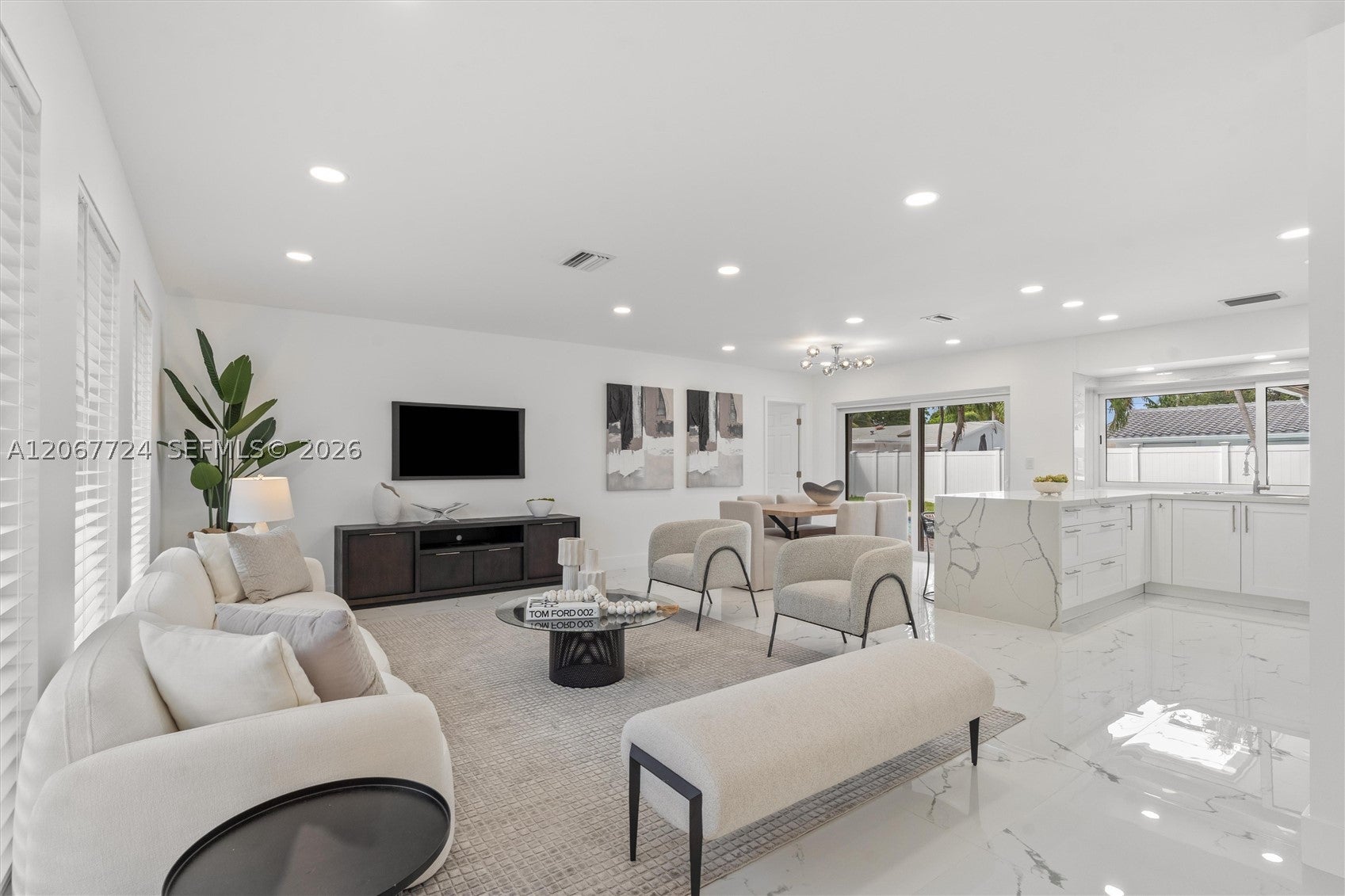5711 NE 20th Ter