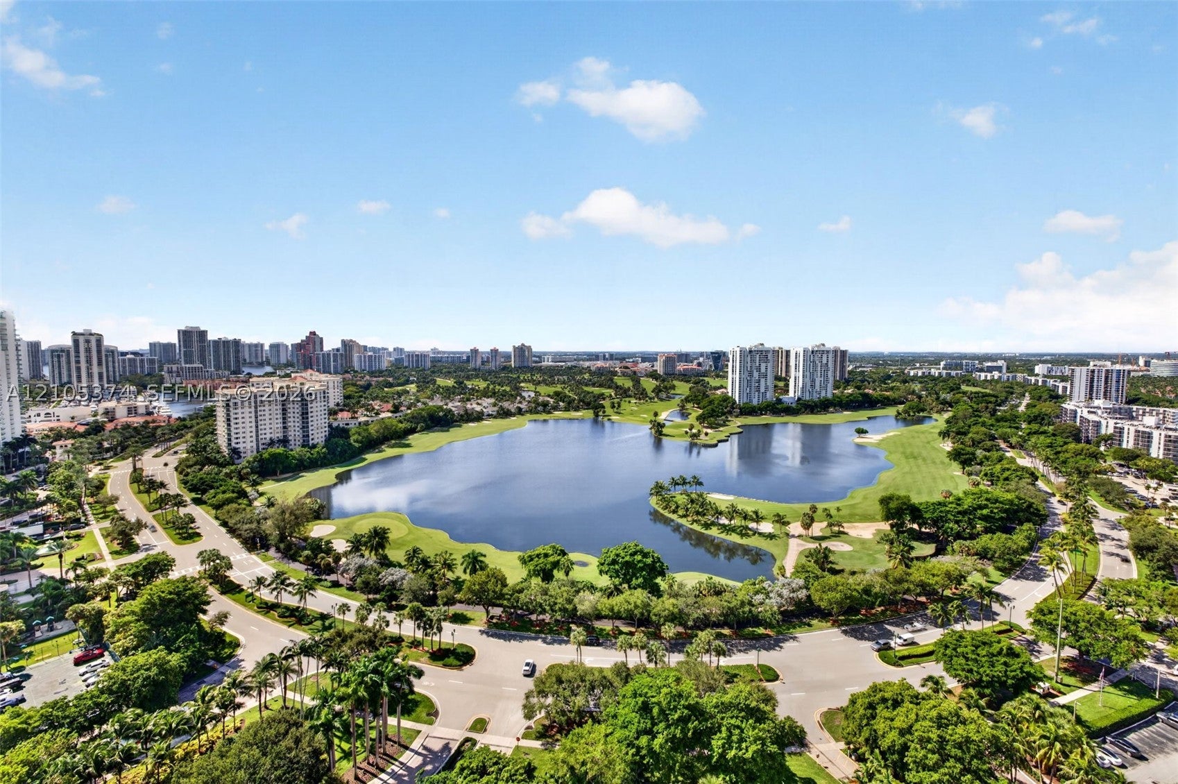 20281 E Country Club Dr 2409, Aventura FL 33180