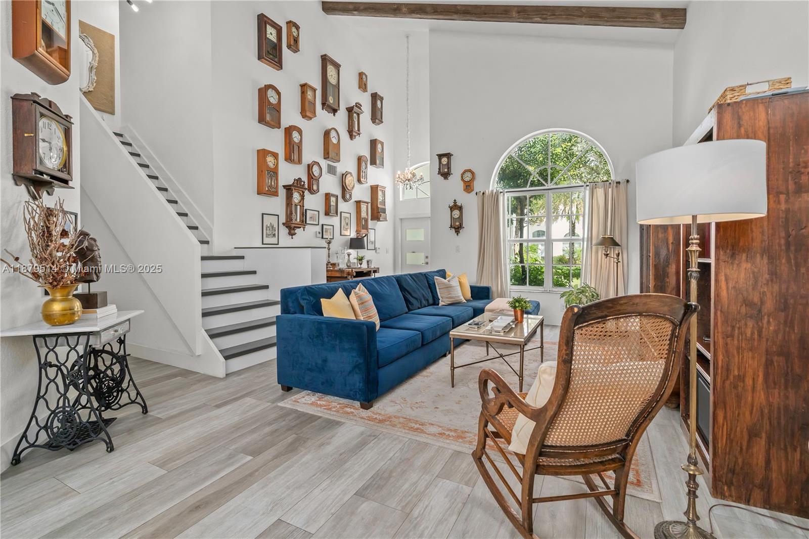 DORAL ISLES-ANTILLES - Residential