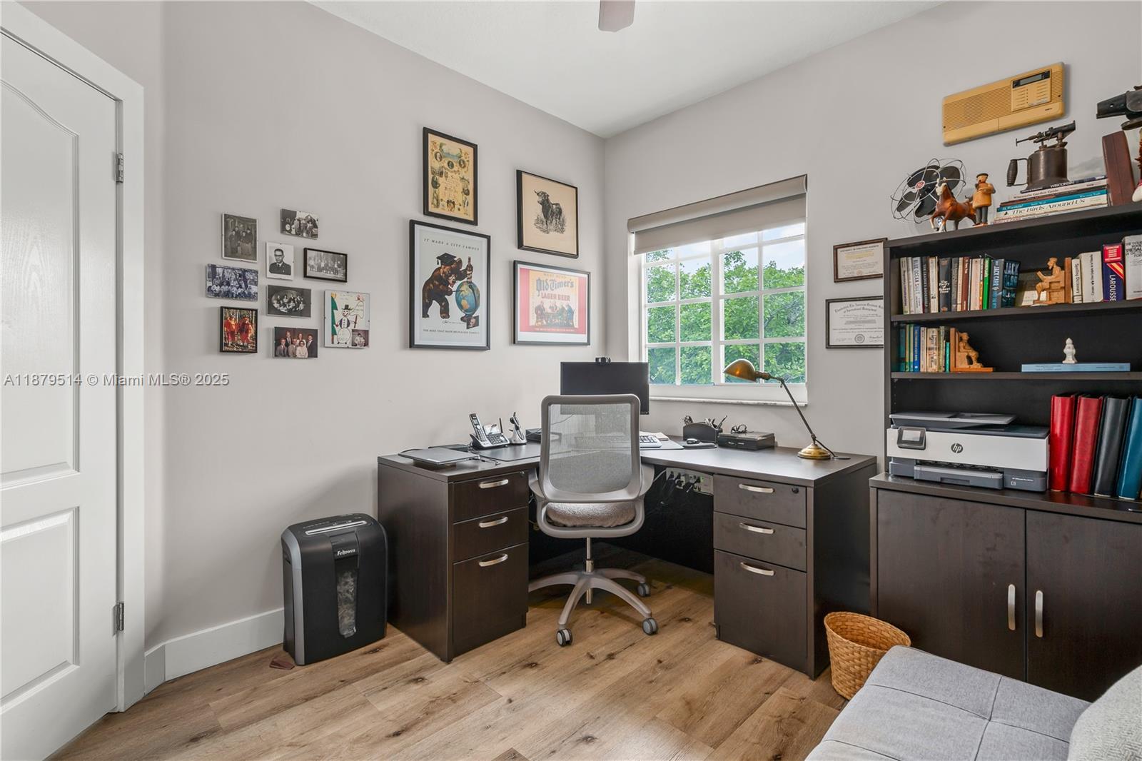 DORAL ISLES-ANTILLES - Residential