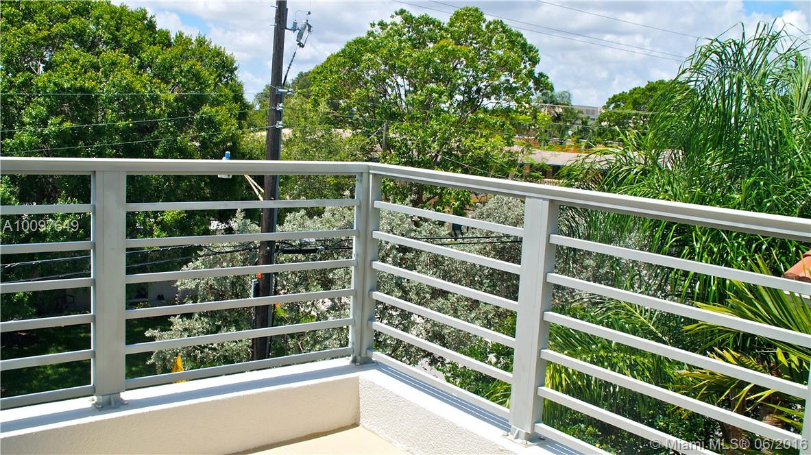 Everglades Land Sales Com - Residential Lease