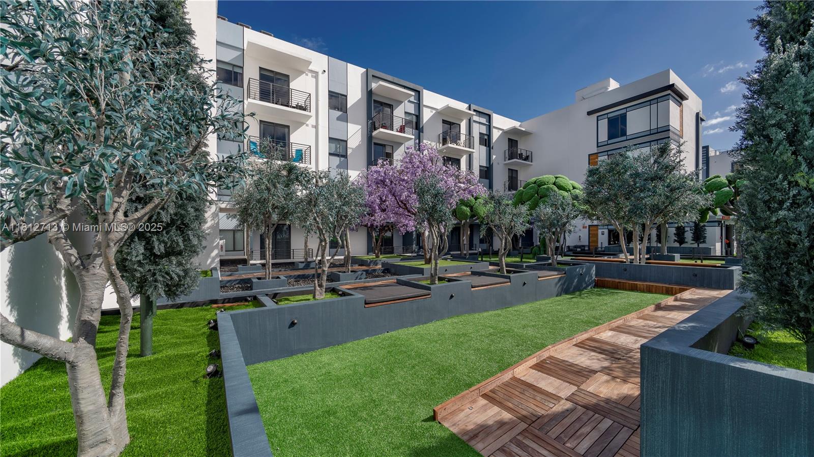 Envy Residences - Residential