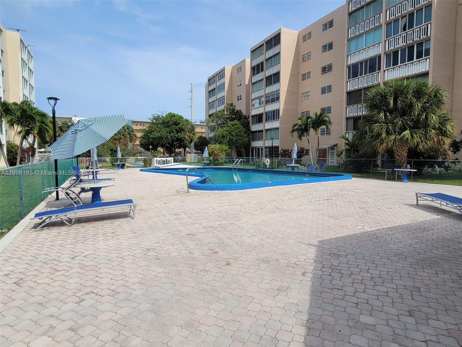 MEADOWBROOK TOWERS CONDO - Residential