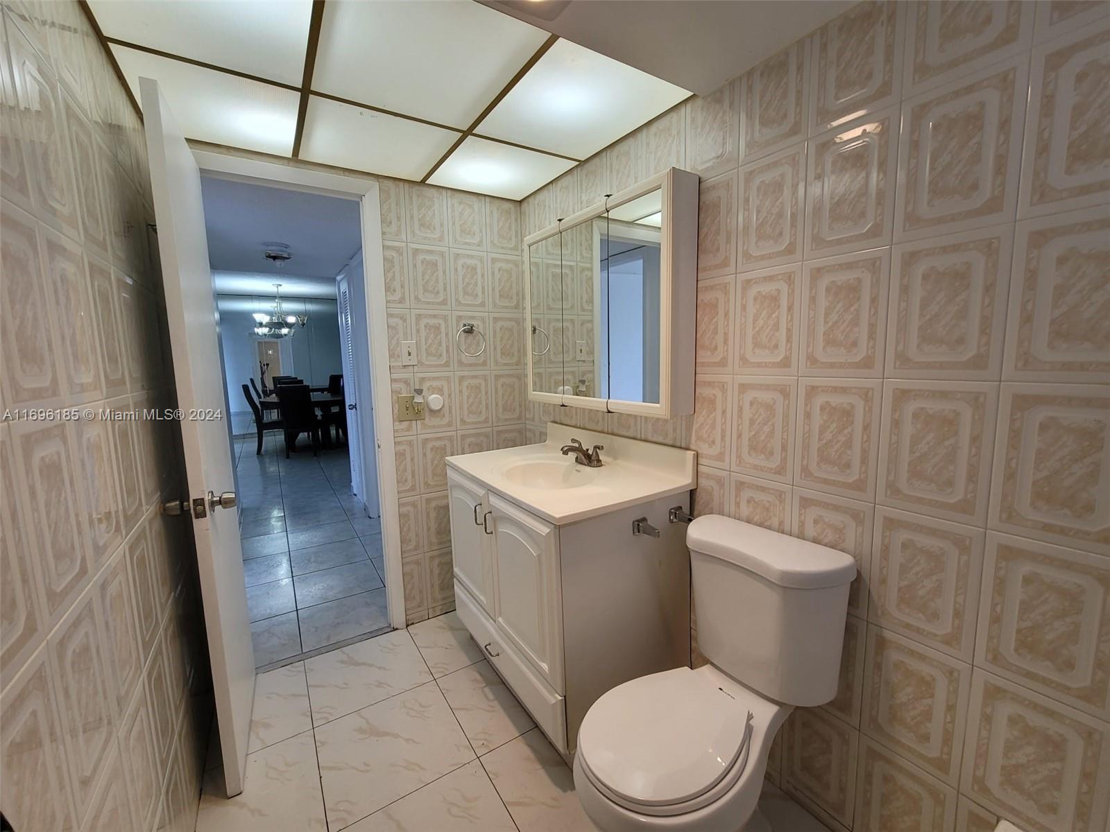 MEADOWBROOK TOWERS CONDO - Residential