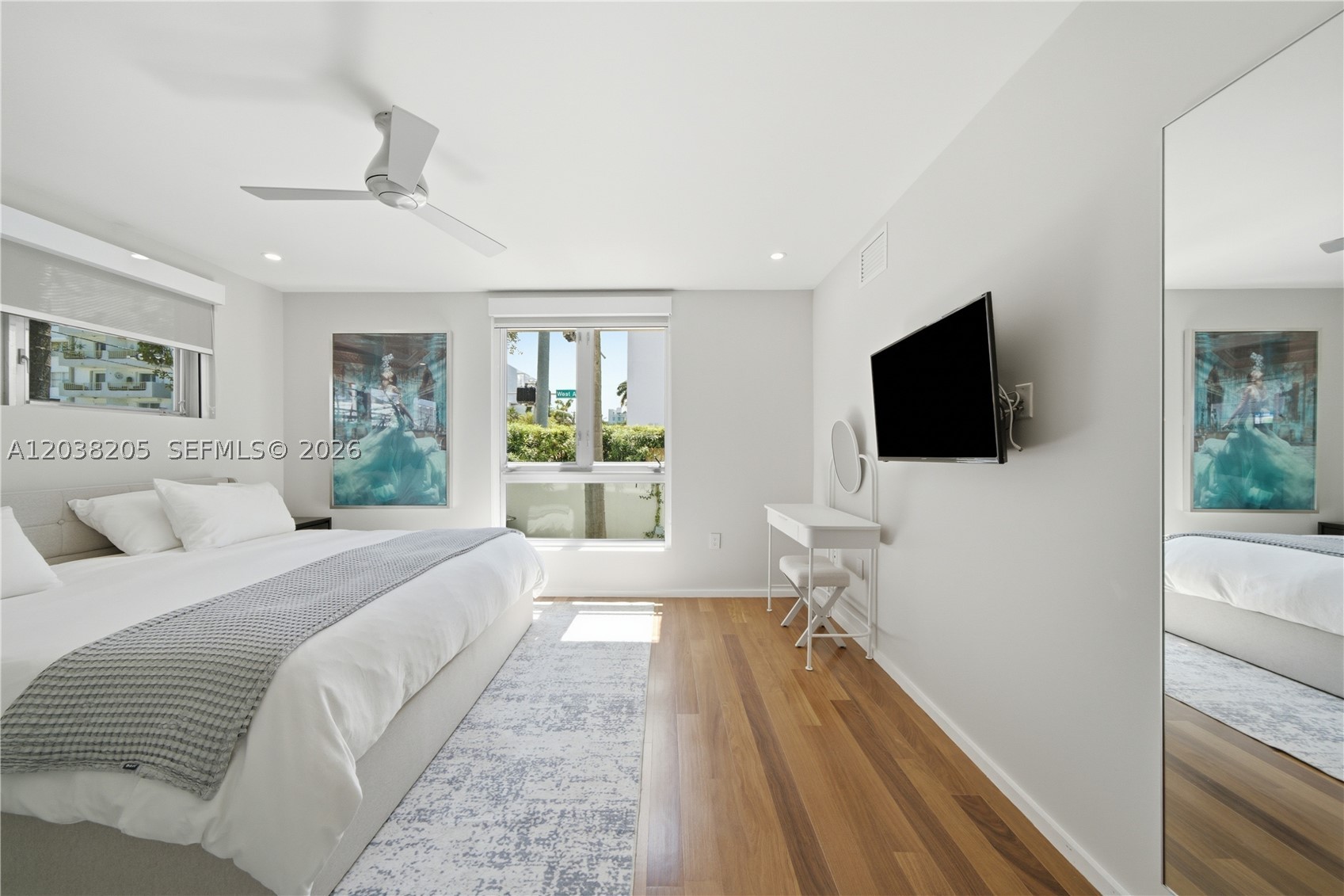 1601 West Ave 101