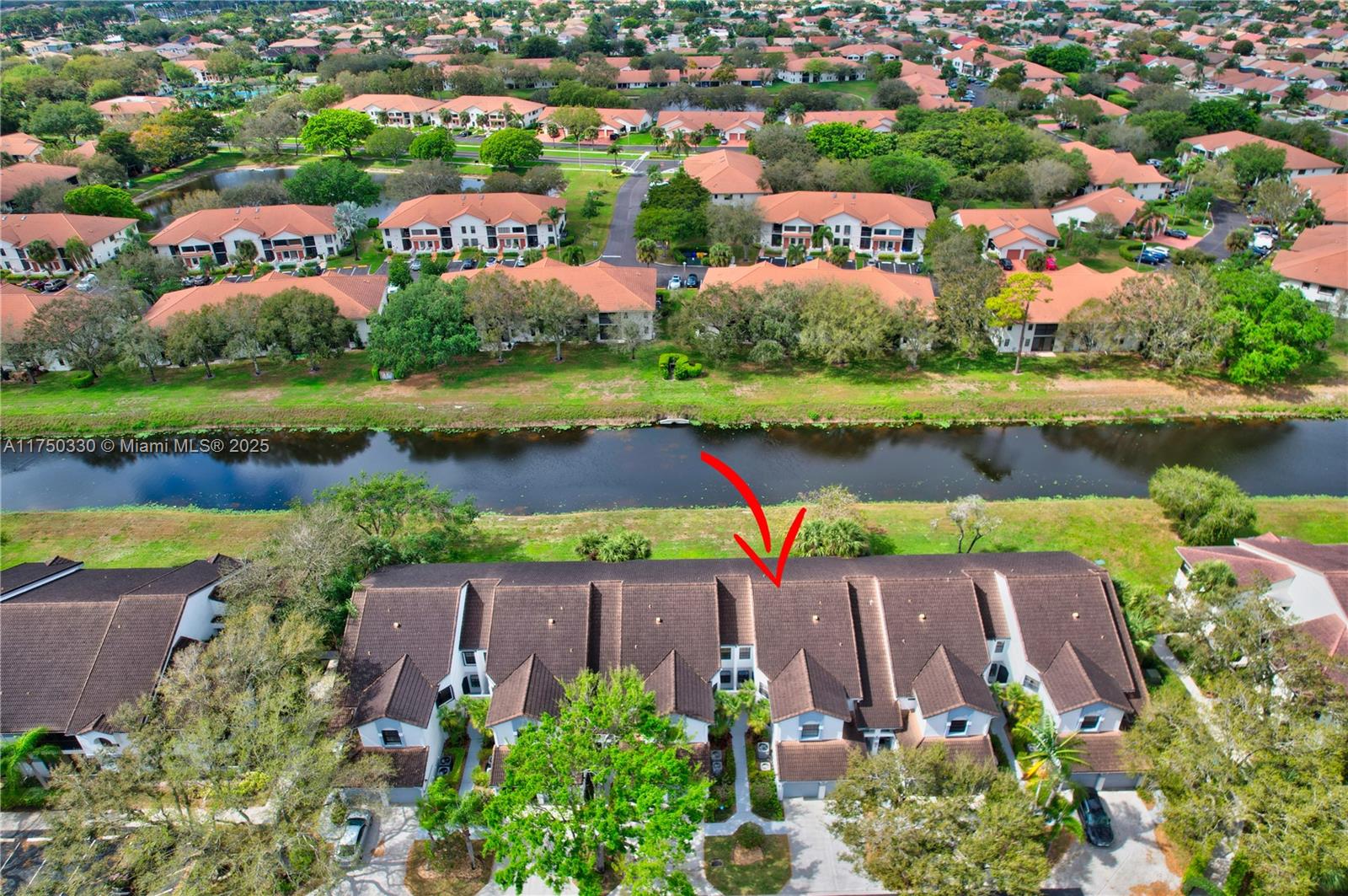 ALEXANDRA VILLAGE CONDO - Residential