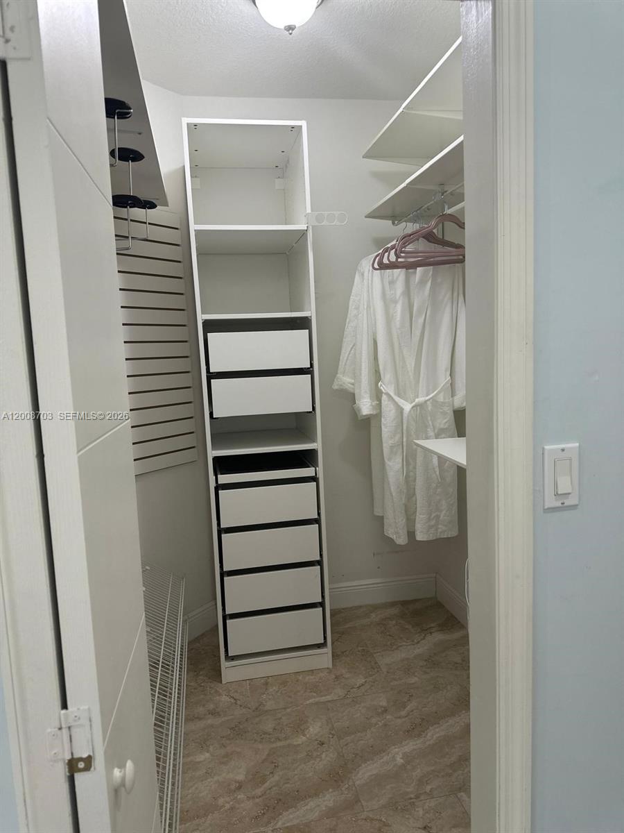 SUNRISE POINT REV - Residential