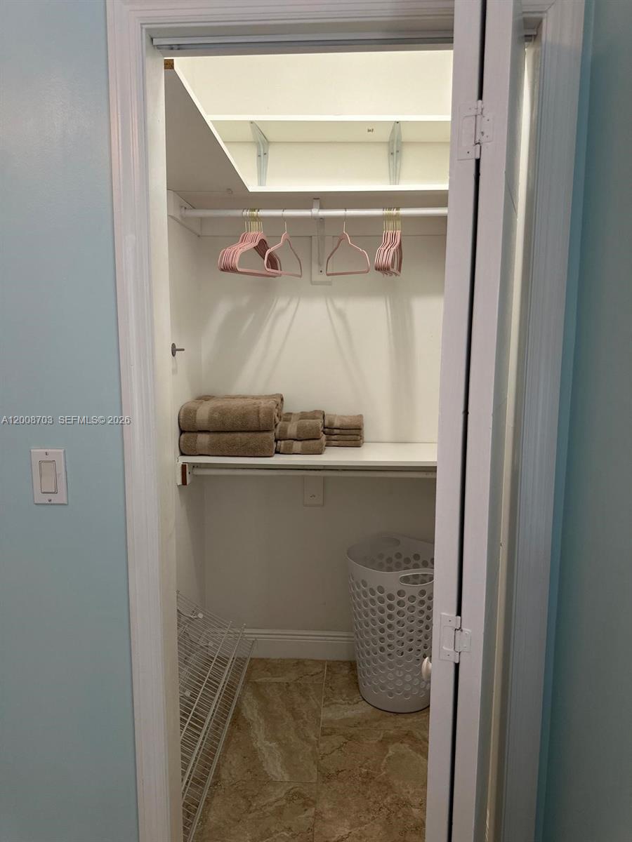 SUNRISE POINT REV - Residential