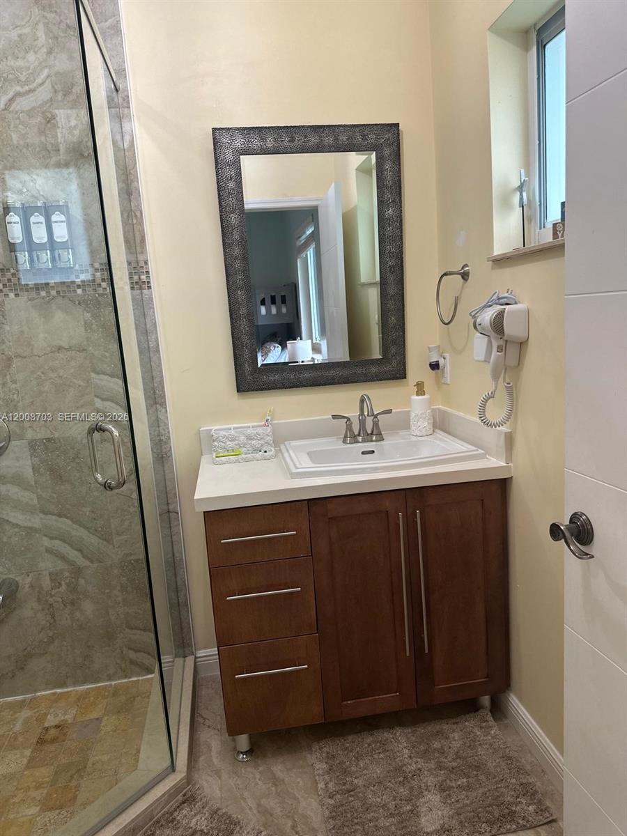 SUNRISE POINT REV - Residential