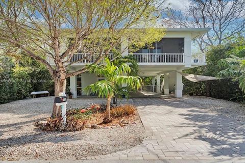 1019 Snapper Ln Key Largo FL 33037