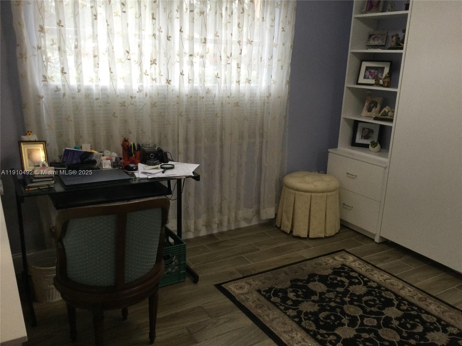 OAKBROOK IV V VI VII COND - Residential