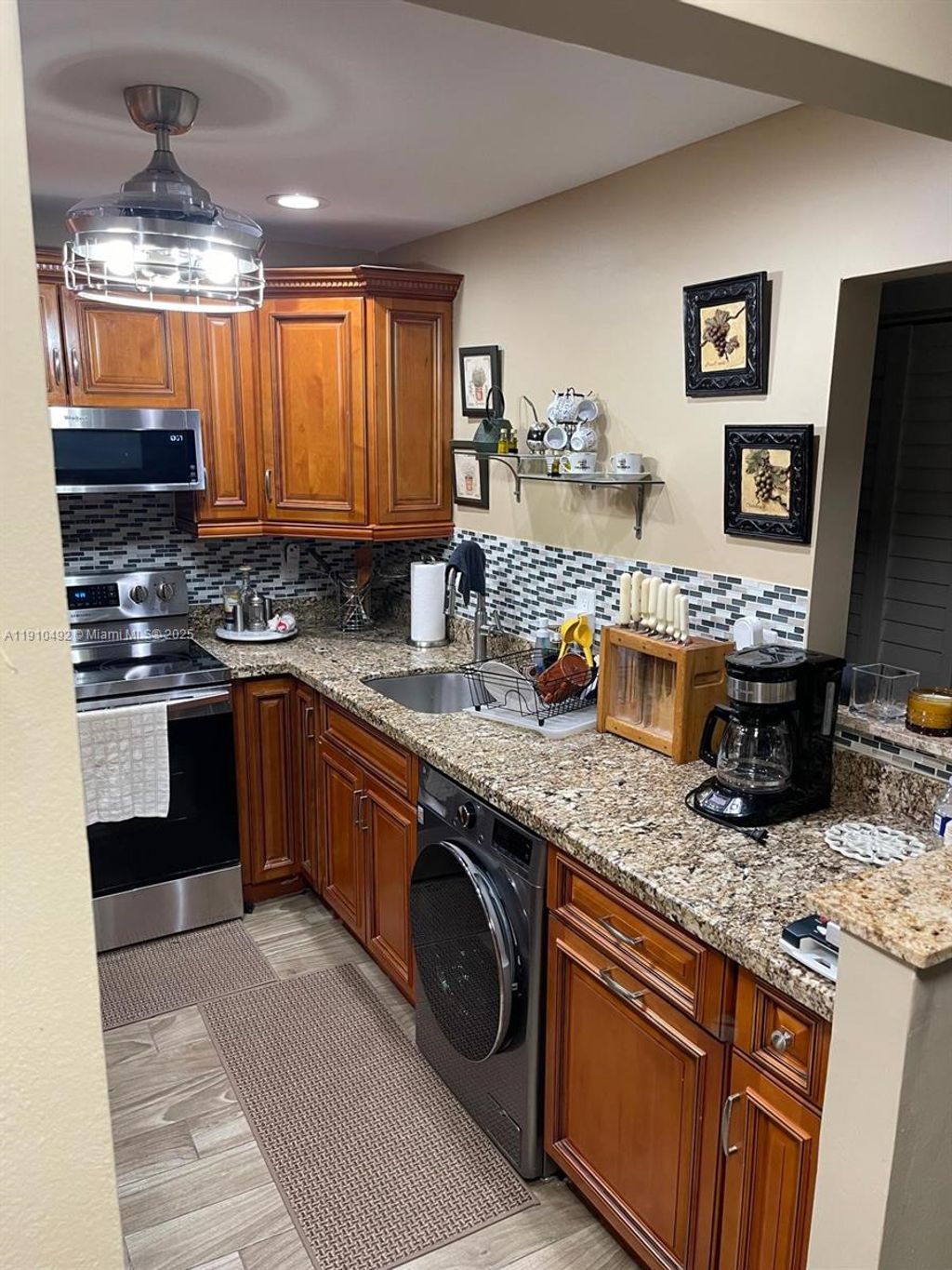 Photo of 8220 SW 24th St #4106, North Lauderdale, FL 33068 (MLS # A11910492)