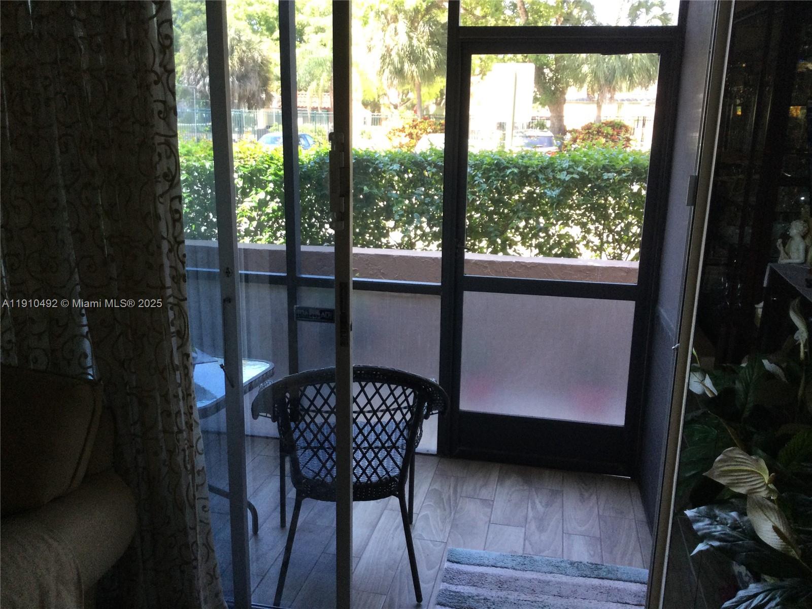 OAKBROOK IV V VI VII COND - Residential