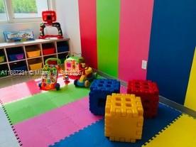 THE PENINSULA CONDO - Residential