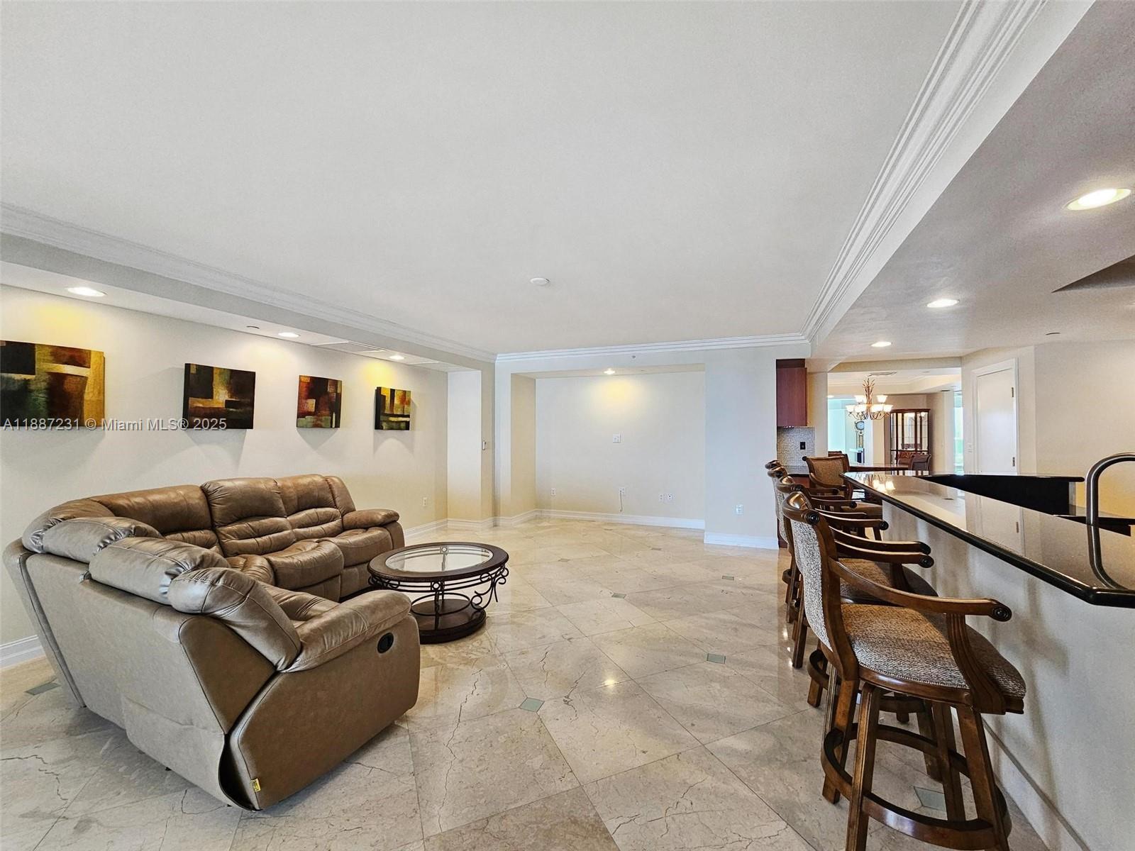 THE PENINSULA CONDO - Residential