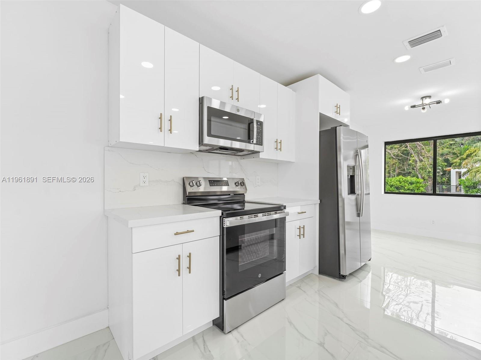 GILBERT SUB - Residential