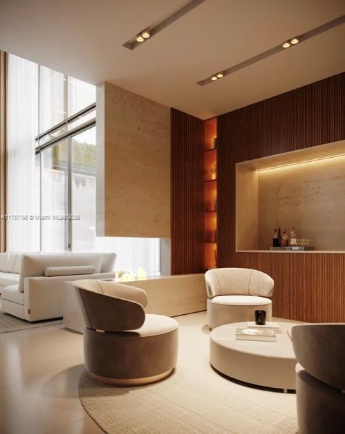 EASTERN SHORES - Residential