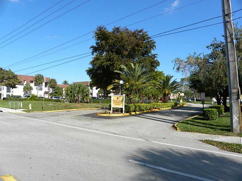 VERSAILLES GARDENS CONDO - Residential Lease