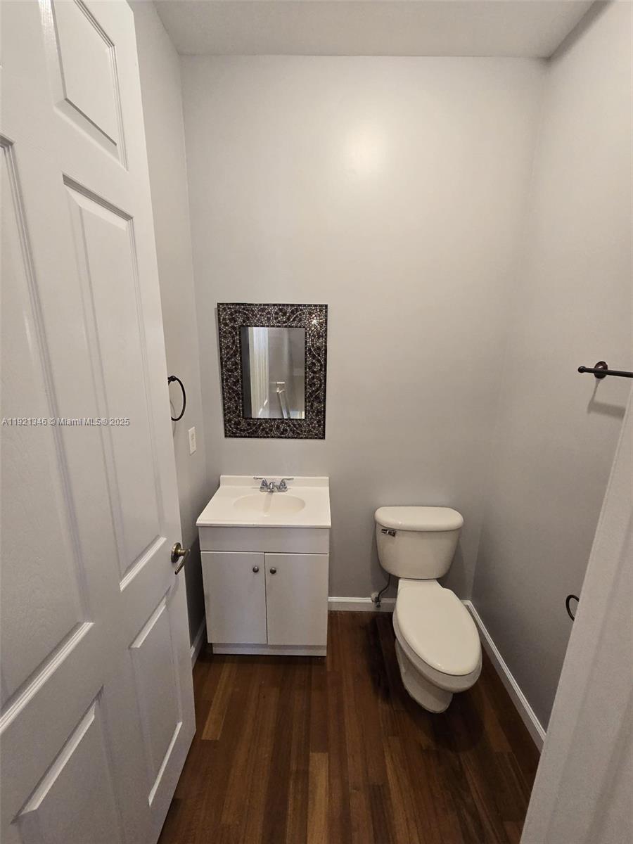 VILLA MEDICI CONDO - Residential Lease