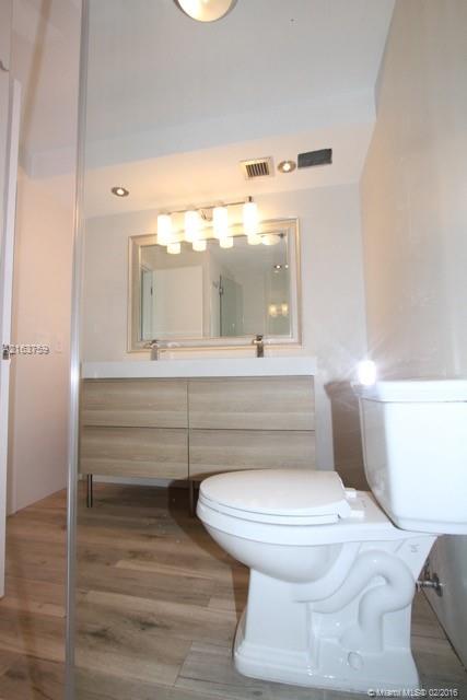 BAY HARBOR ISLAND - Residential Lease