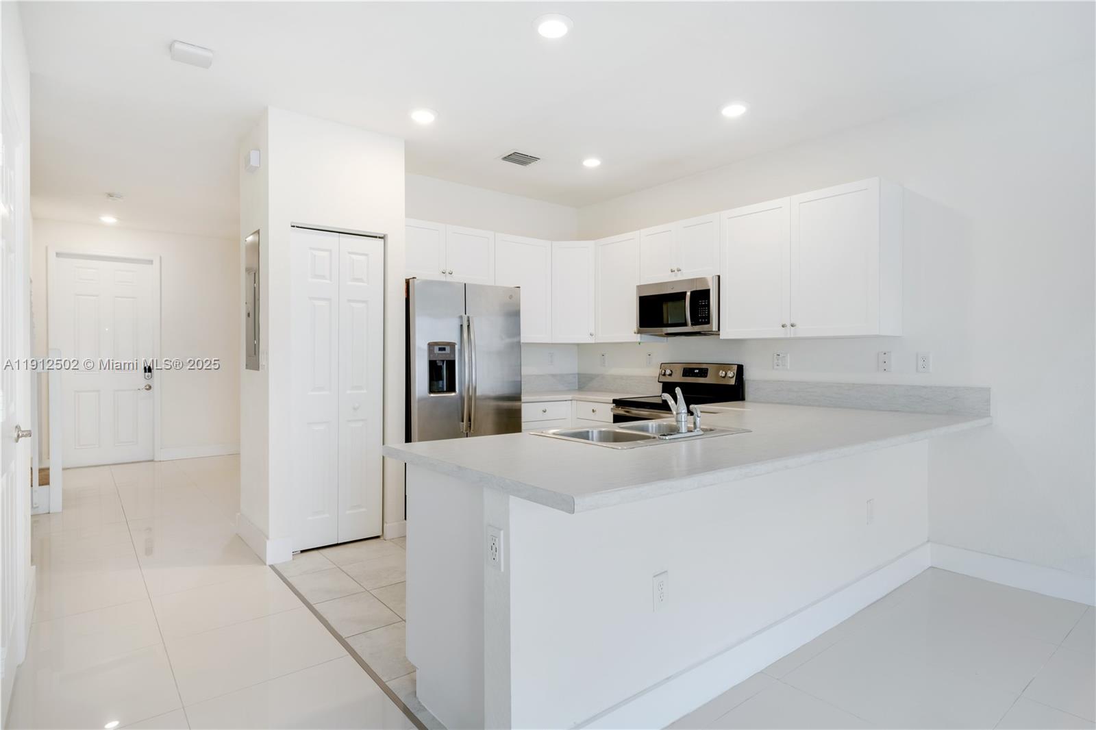 AQUABELLA SECTION TWO - Residential