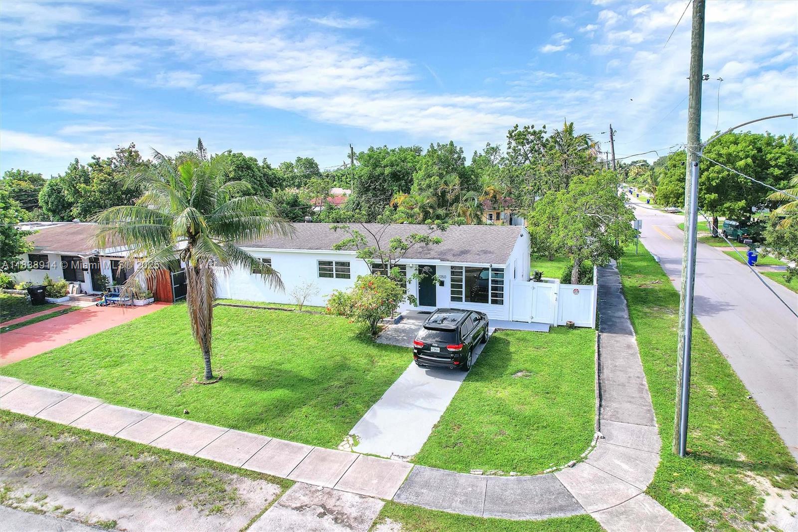 Welcome to this charming corner-lot home in the heart of North Miami Beach! This spacious 4-bedroom, 2-bathroom residence is perfect for families or roommates seeking comfort, convenience, and style. The kitchen comes equipped with brand-new appliances, ready for your culinary creations. Enjoy outdoor living in the large, fenced yard, ideal for gatherings, pets, or simply relaxing under the shade of your very own avocado and coconut trees. A dedicated shed adds extra storage. Located in a quiet, family-friendly neighborhood, you're just minutes from major highways, top-rated schools, hospitals, shopping, public transit, and the beach.
Don't miss out on this rare rental opportunity in a prime location—schedule your showing today!