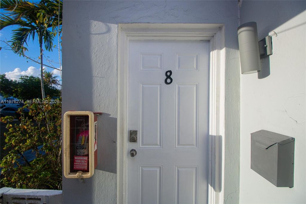 Photo of 1840 Fillmore St #8, Hollywood, FL 33020 (MLS # A11976274)