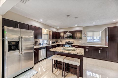 Tiny photo for 204 SE 4th Ter, Dania Beach, FL 33004 (MLS # A12027409)