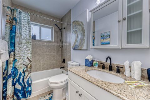 Tiny photo for 204 SE 4th Ter, Dania Beach, FL 33004 (MLS # A12027409)