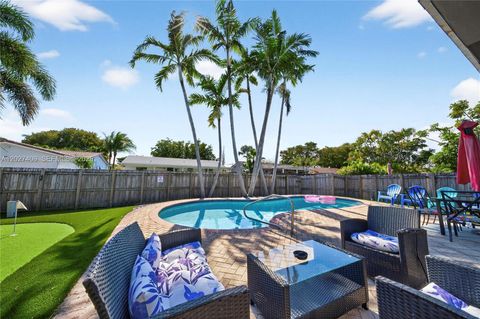 Tiny photo for 204 SE 4th Ter, Dania Beach, FL 33004 (MLS # A12027409)