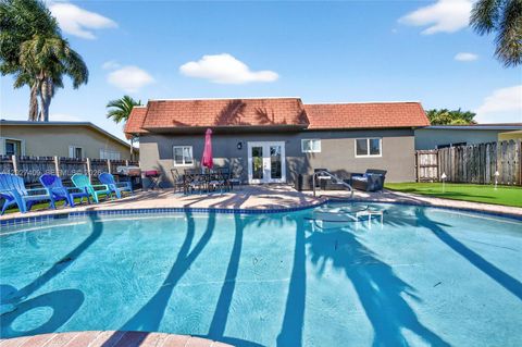 Tiny photo for 204 SE 4th Ter, Dania Beach, FL 33004 (MLS # A12027409)