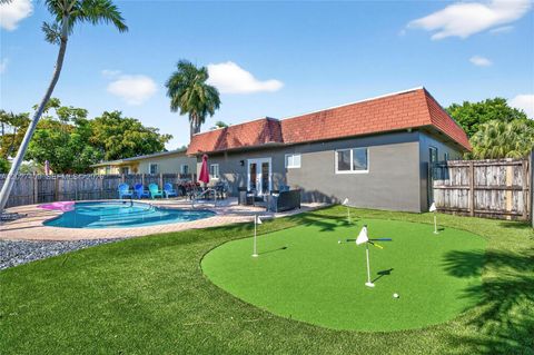 Tiny photo for 204 SE 4th Ter, Dania Beach, FL 33004 (MLS # A12027409)