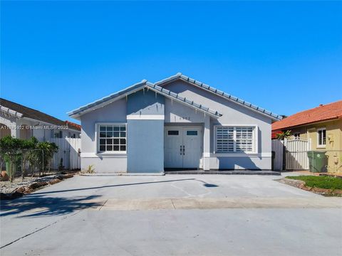 6952 W 25th Ct Hialeah FL 33016