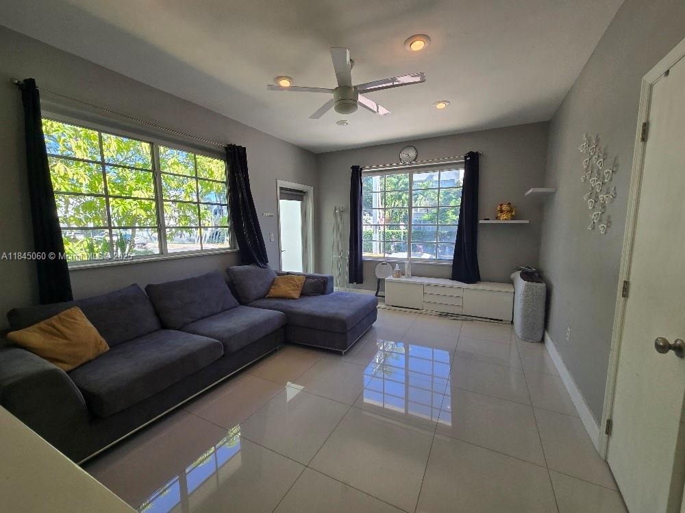 600 MICHIGAN CONDO - Residential