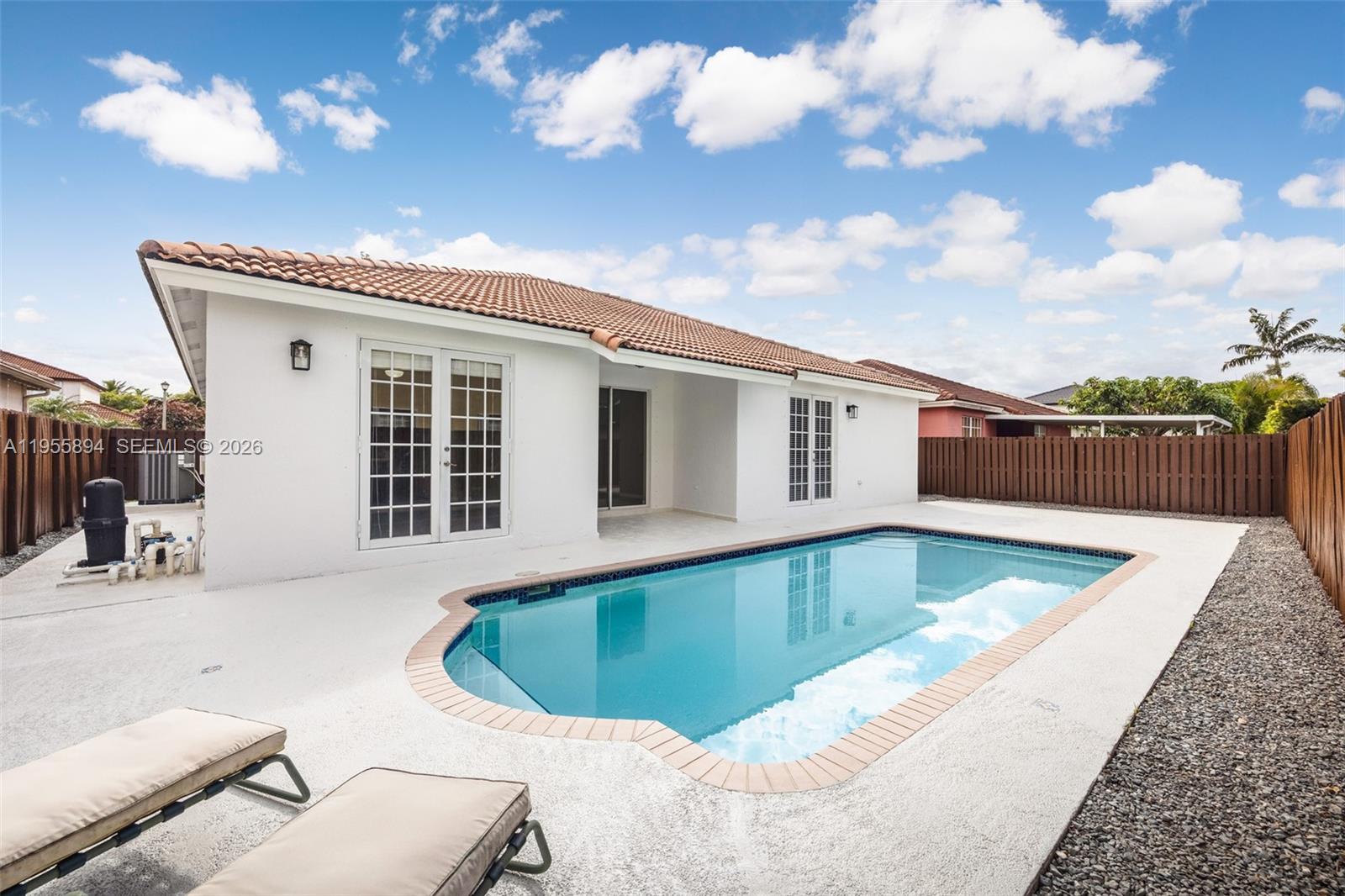 GARDEN HILLS WEST - Residential