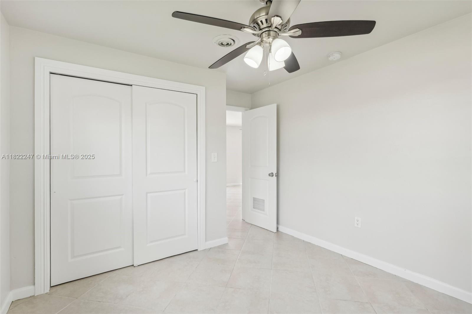 BOULEVARD PARK ISLES SEC - Residential