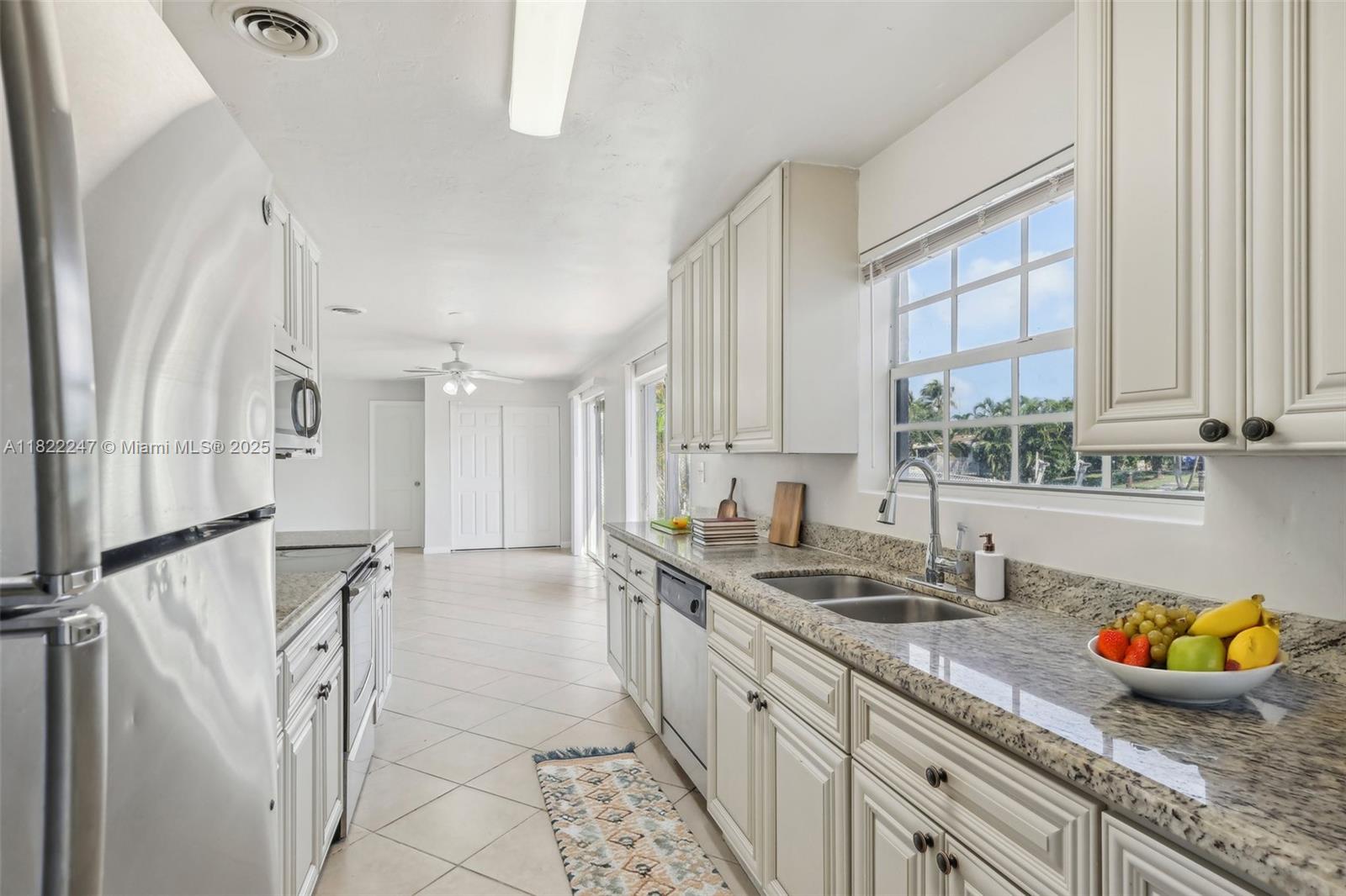 BOULEVARD PARK ISLES SEC - Residential