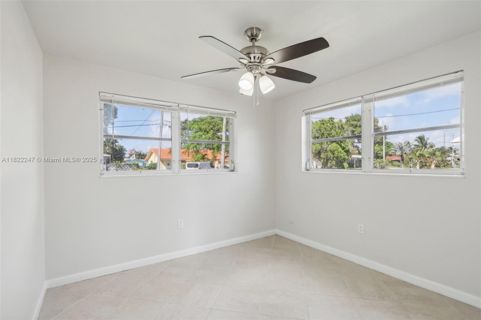 BOULEVARD PARK ISLES SEC - Residential