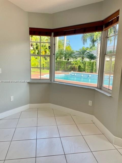 CASTILLIAN SUB - Residential Lease