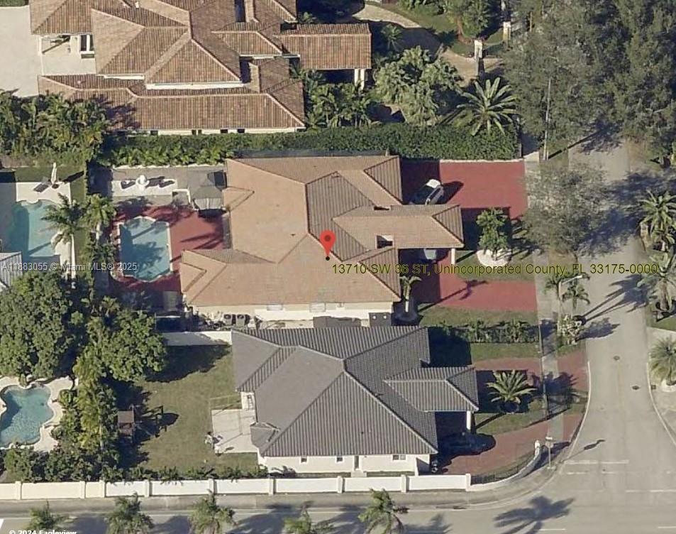 CASTILLIAN SUB - Residential Lease