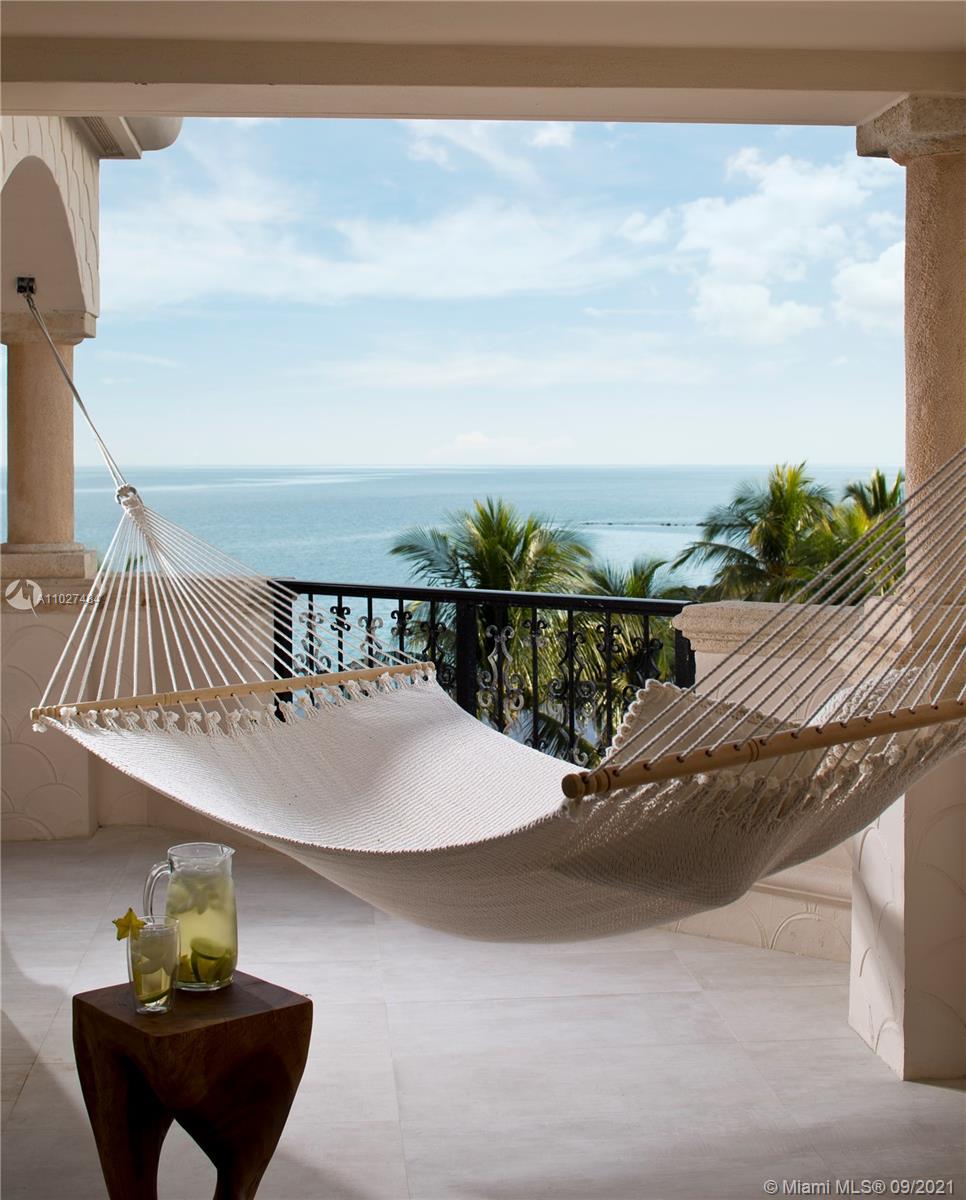 OCEANSIDE FISHER ISL COND - Residential