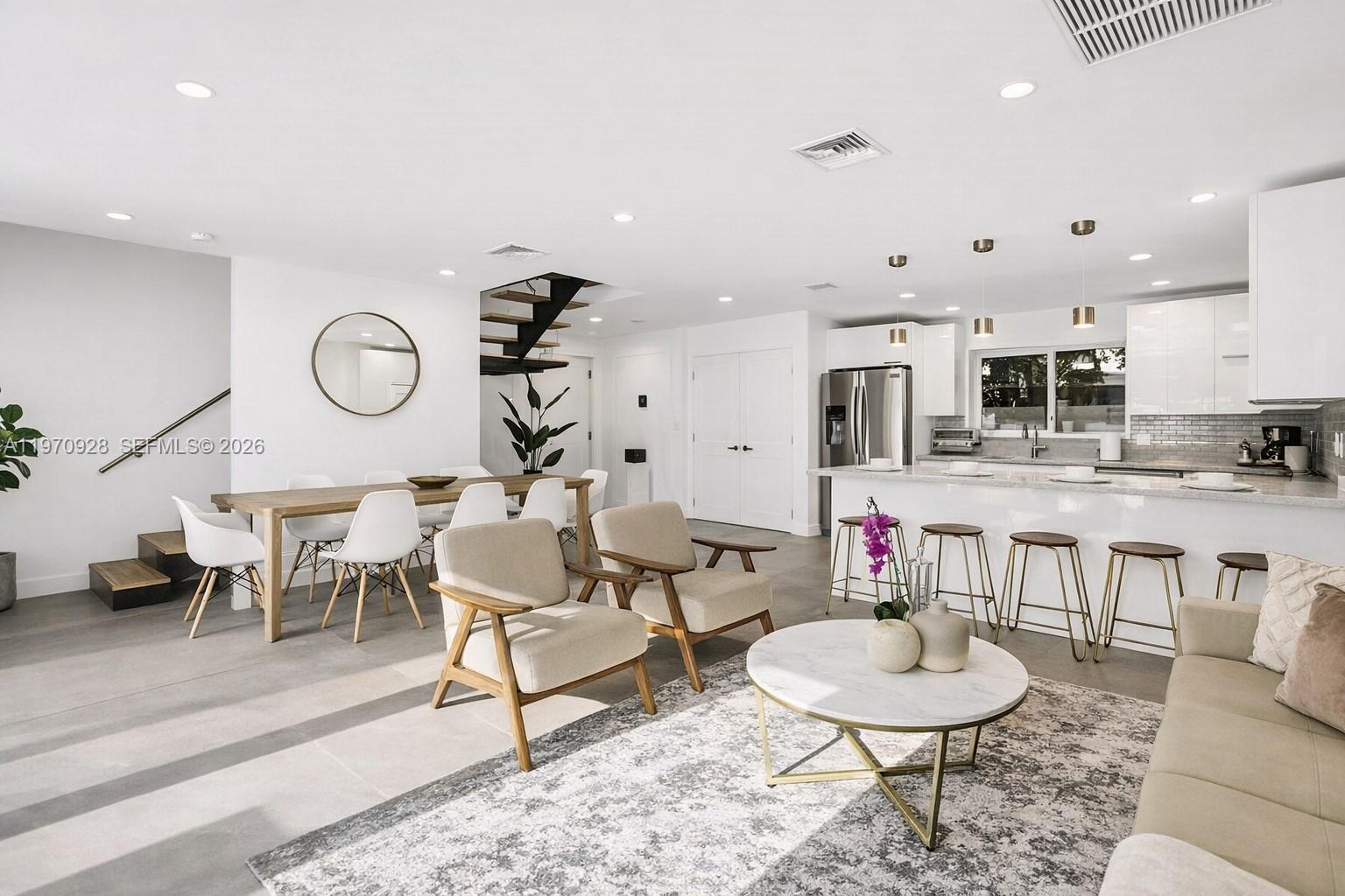 LAUDERDALE - Residential