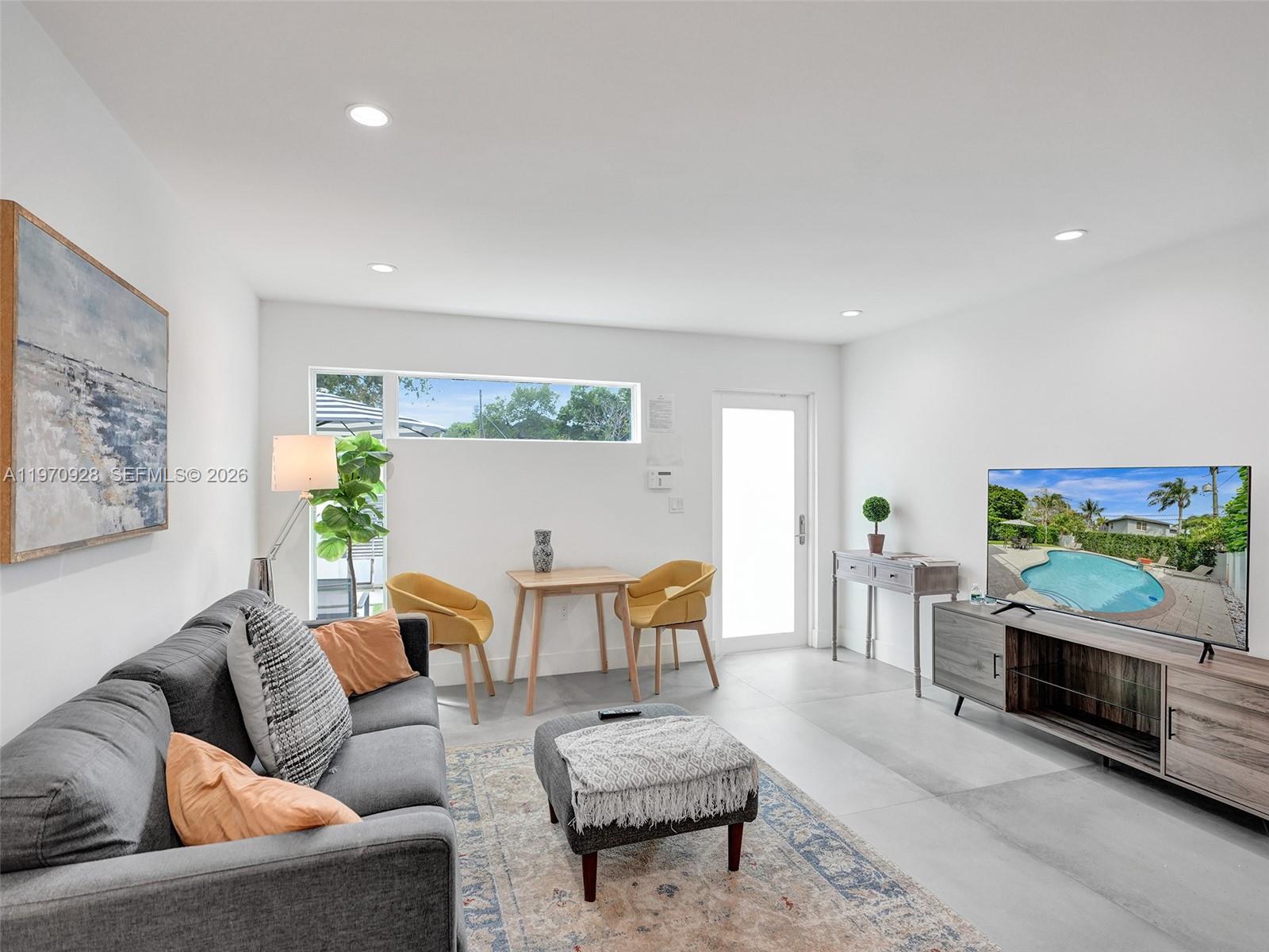 LAUDERDALE - Residential